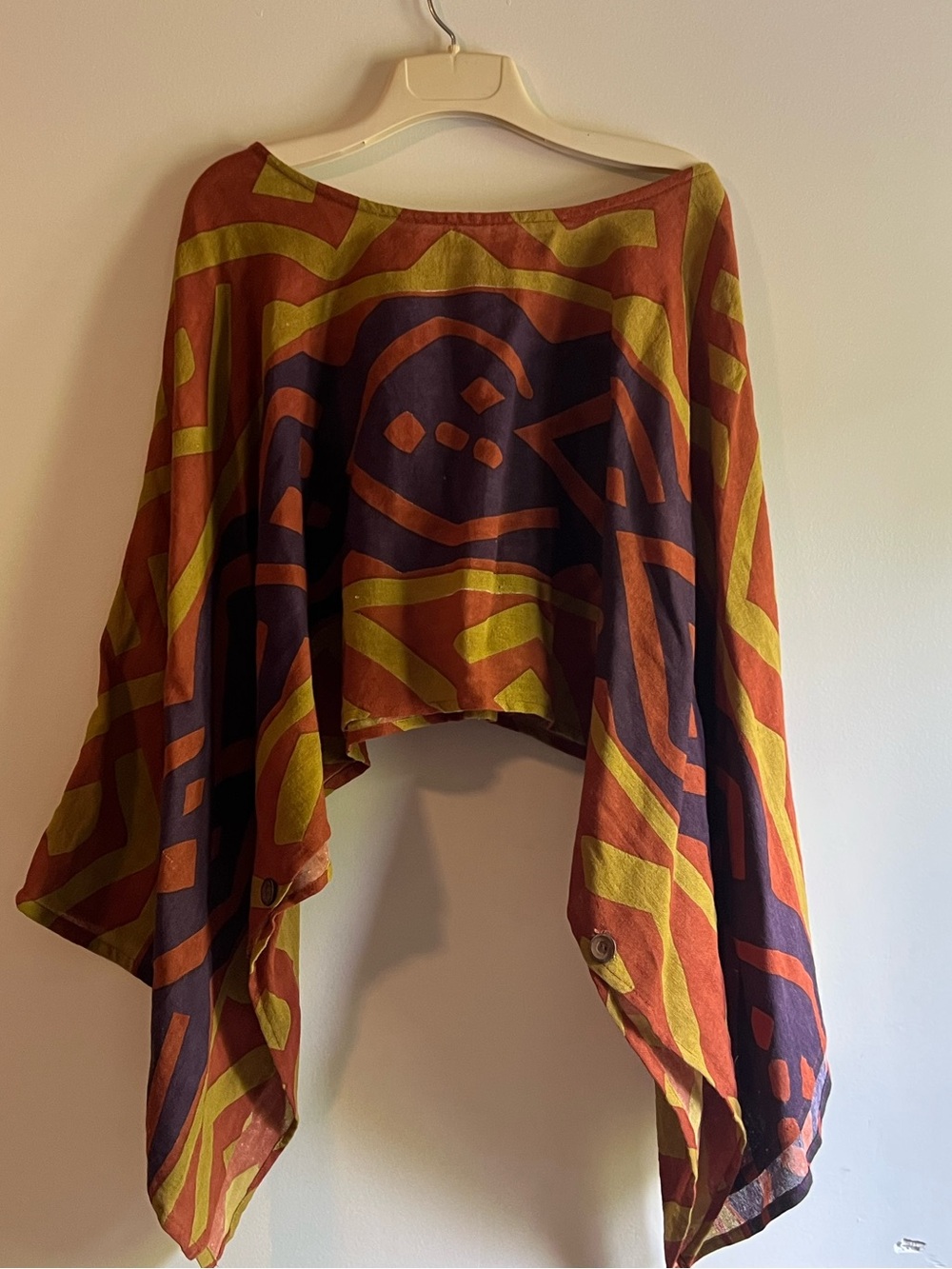 VINTAGE BELMA AFRICAN PRINT PONCHO TOP